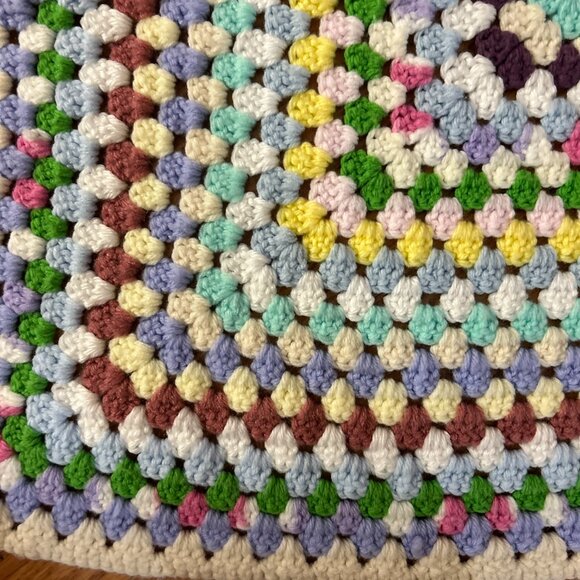 Handmade Baby Afghan Approximately 33 x 33 - Picture 2 of 4